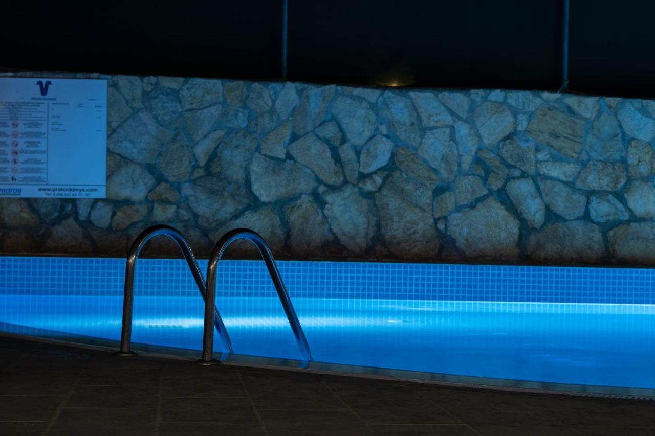 Ozlem Garden Hotel Side Exterior foto