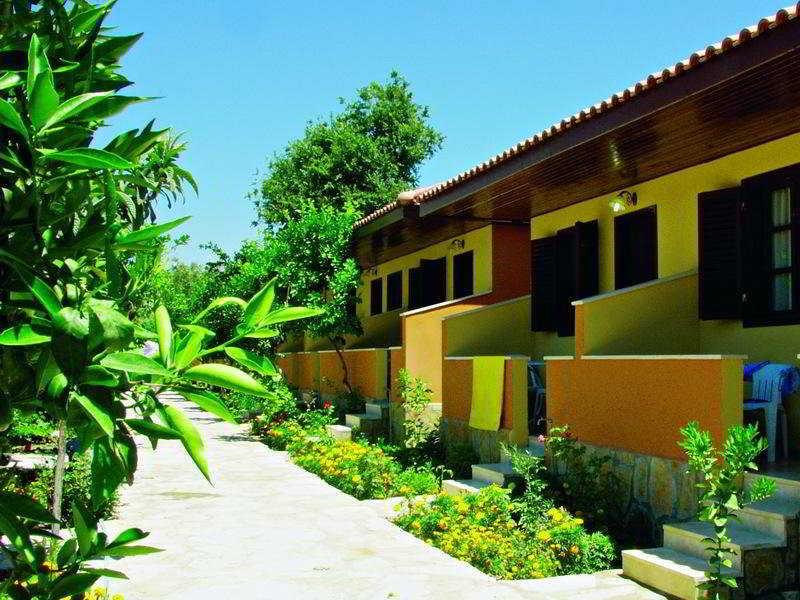Ozlem Garden Hotel Side Exterior foto