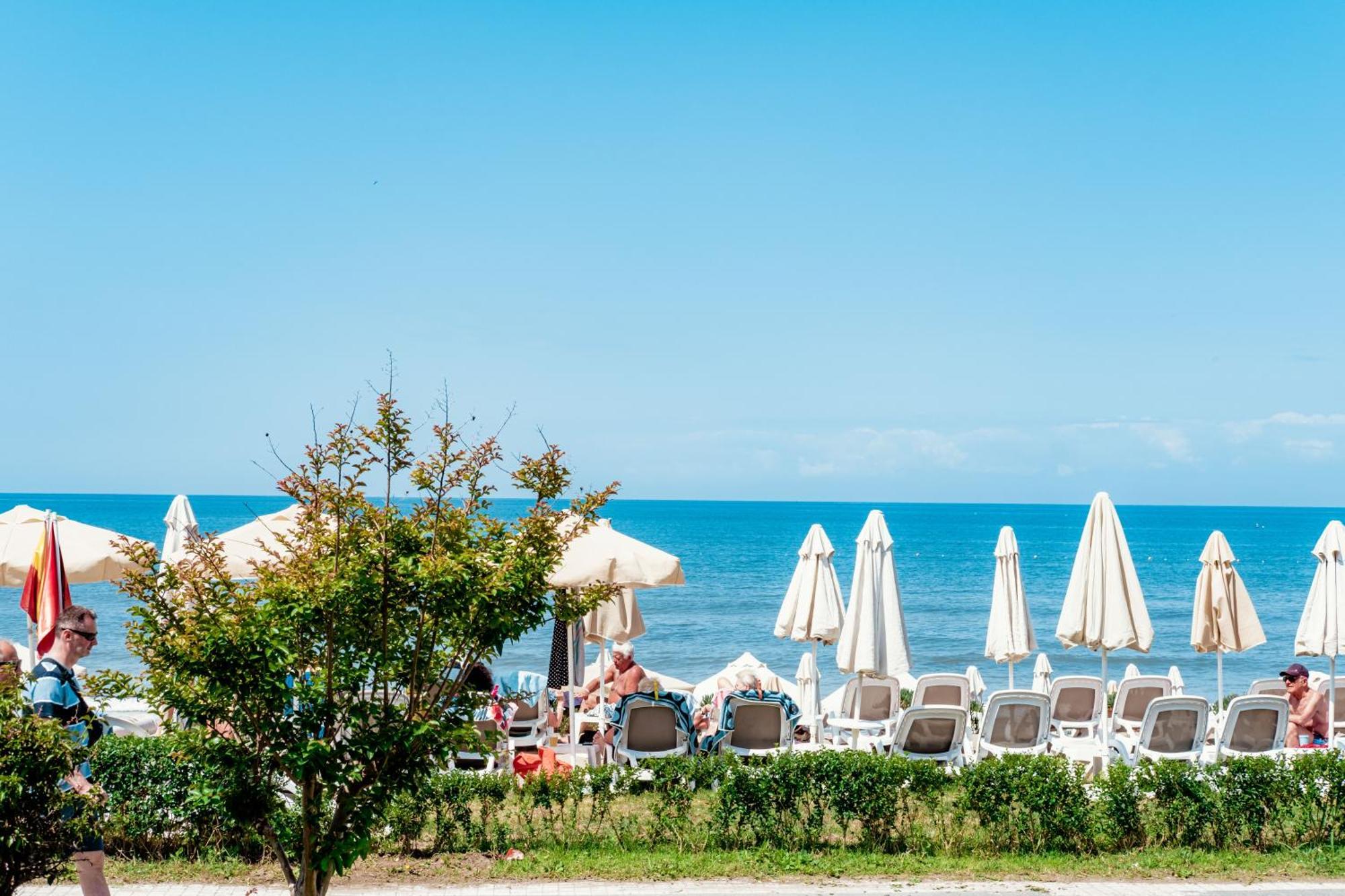 Ozlem Garden Hotel Side Exterior foto